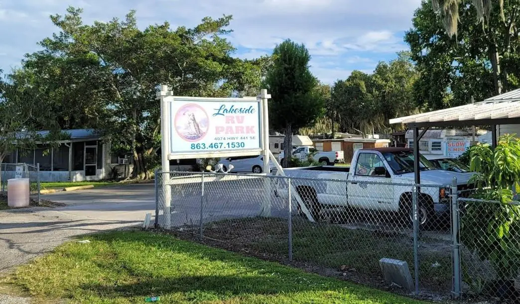 Photo 4 at 4074 Hwy 441, Okeechobee