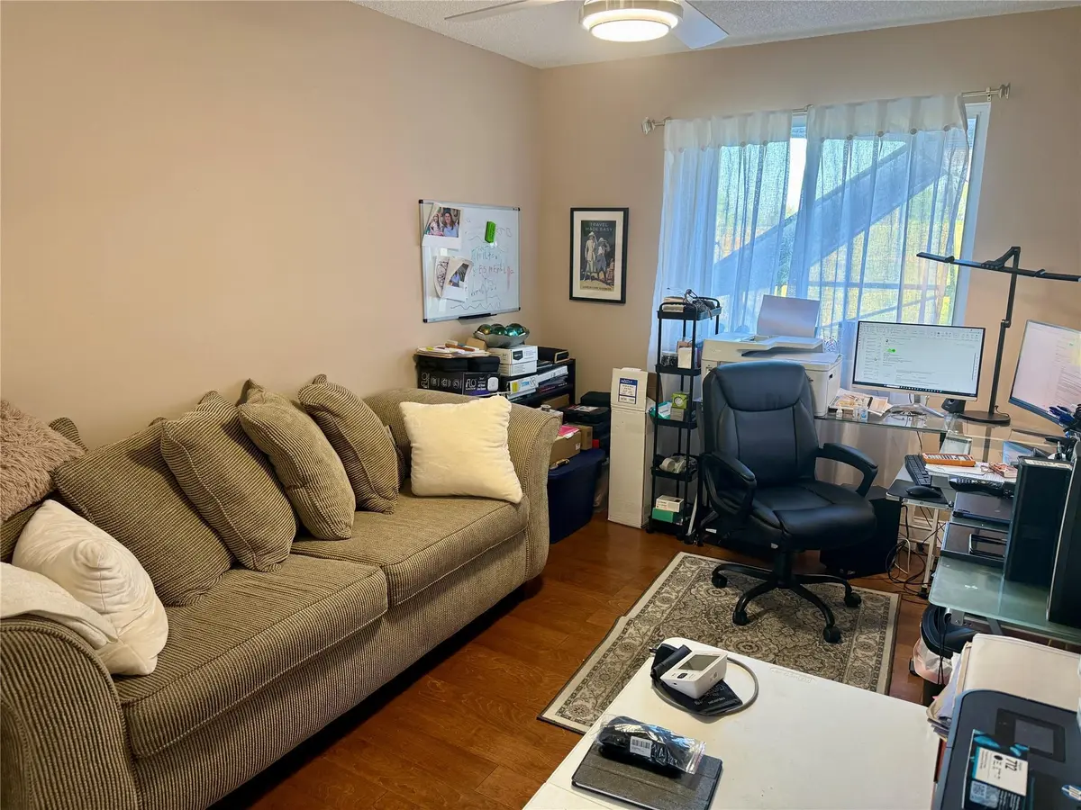 can be made into 4th bedroom at 5522 NW 125th Terrace, Coral Springs