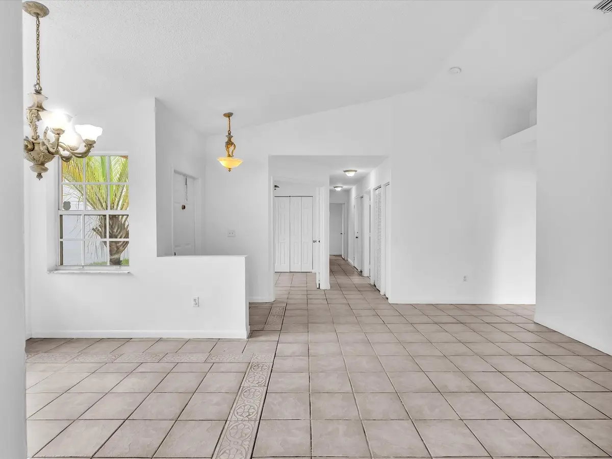 Photo 5 at 15817 4th Court, Pembroke Pines