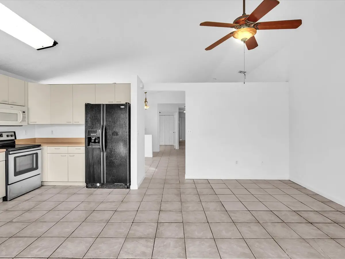 Photo 7 at 15817 4th Court, Pembroke Pines