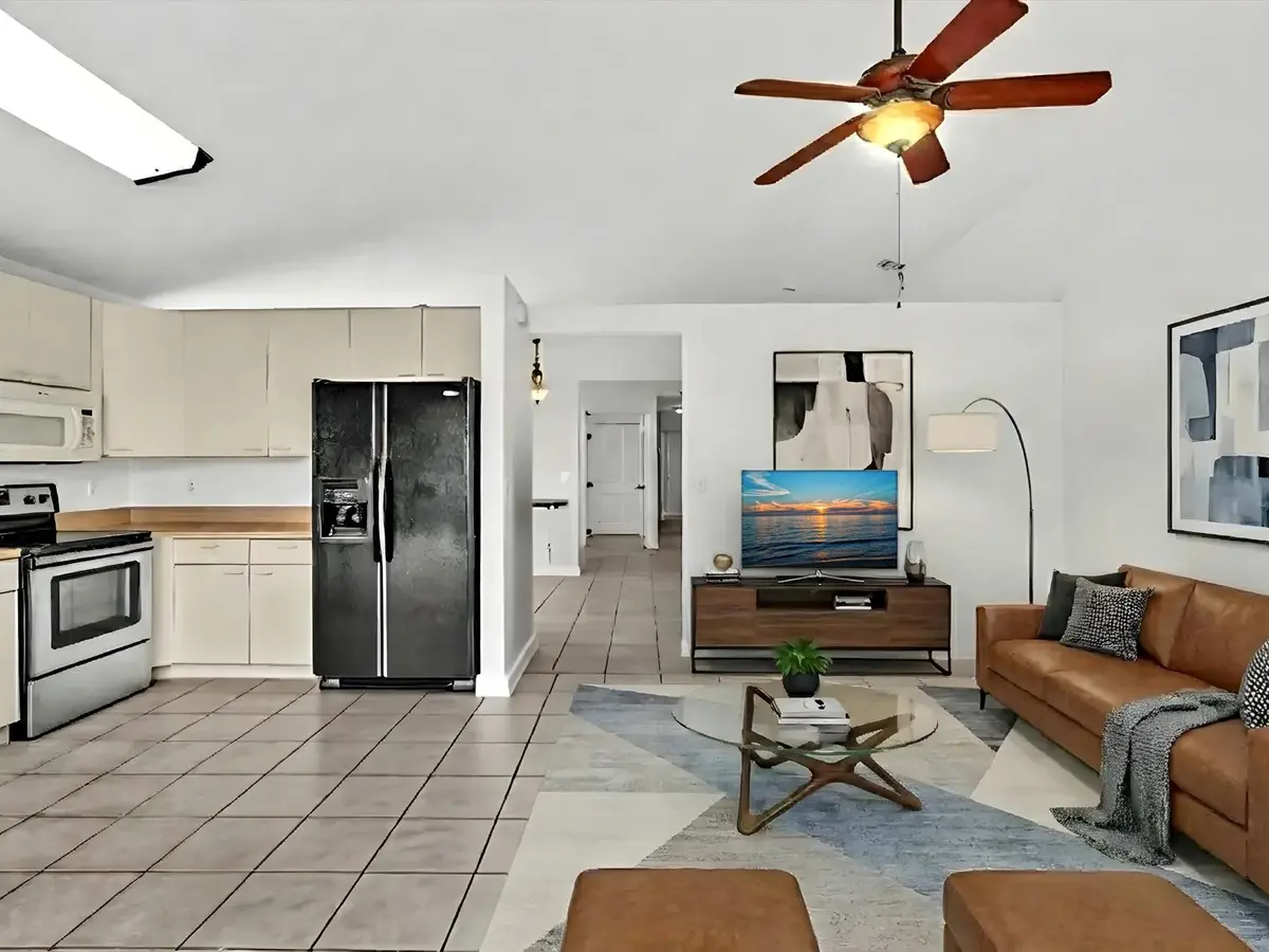 Photo 8 at 15817 4th Court, Pembroke Pines