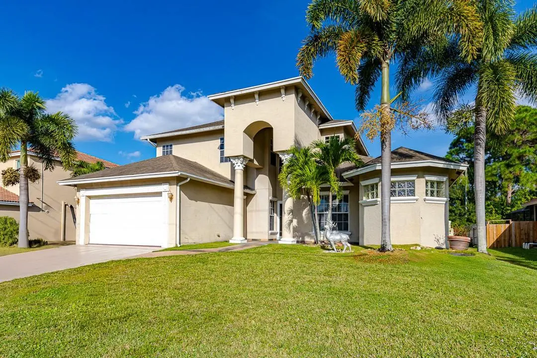 Photo 2 at 2081 SW Bayshore Boulevard, Port St. Lucie