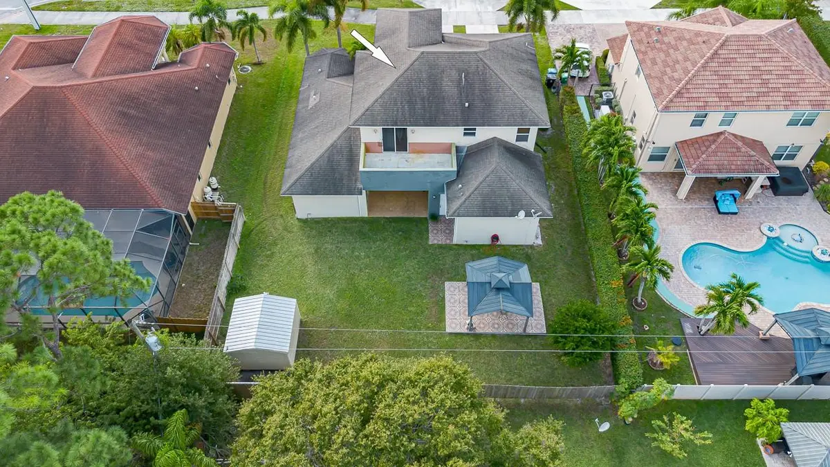 Photo 6 at 2081 SW Bayshore Boulevard, Port St. Lucie
