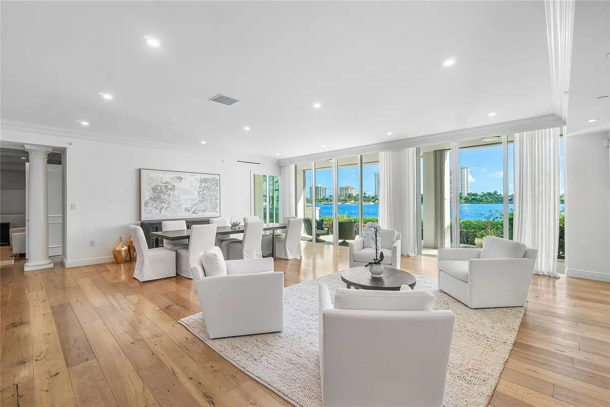 Photo 2 at 450 SE 5th Avenue 102N, Boca Raton