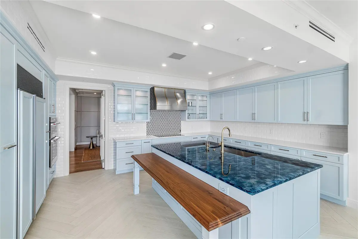 Photo 4 at 450 SE 5th Avenue 102N, Boca Raton