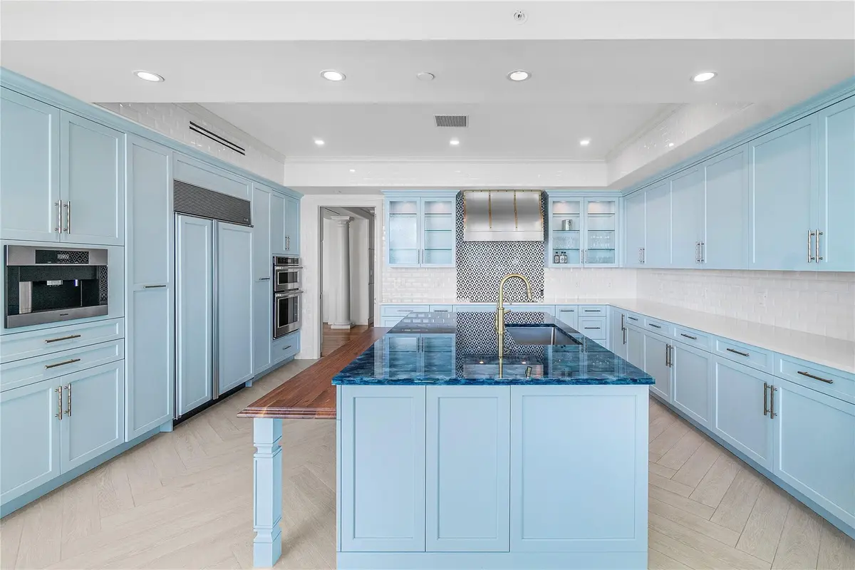 Photo 8 at 450 SE 5th Avenue 102N, Boca Raton