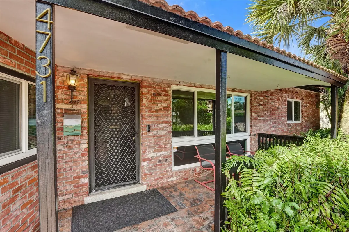 Photo 2 at 4731 NE 13 Avenue, Oakland Park