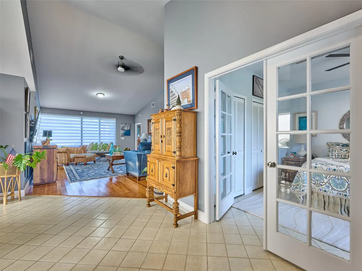 Photo 4 at 19284 Cherry Hills Terrace, Boca Raton
