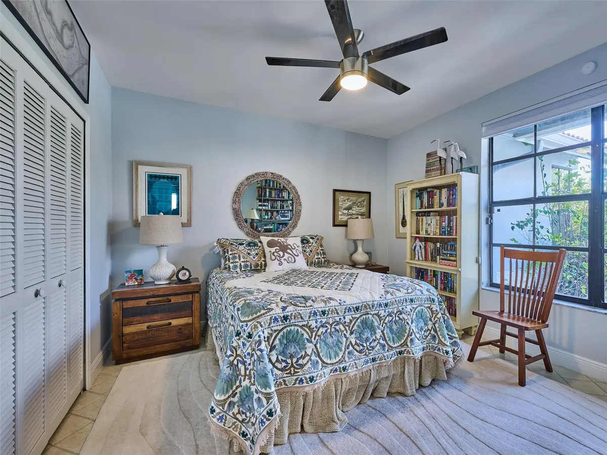 Photo 5 at 19284 Cherry Hills Terrace, Boca Raton