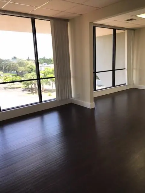 Photo 5 at 840 SW 81st Avenue, North Lauderdale