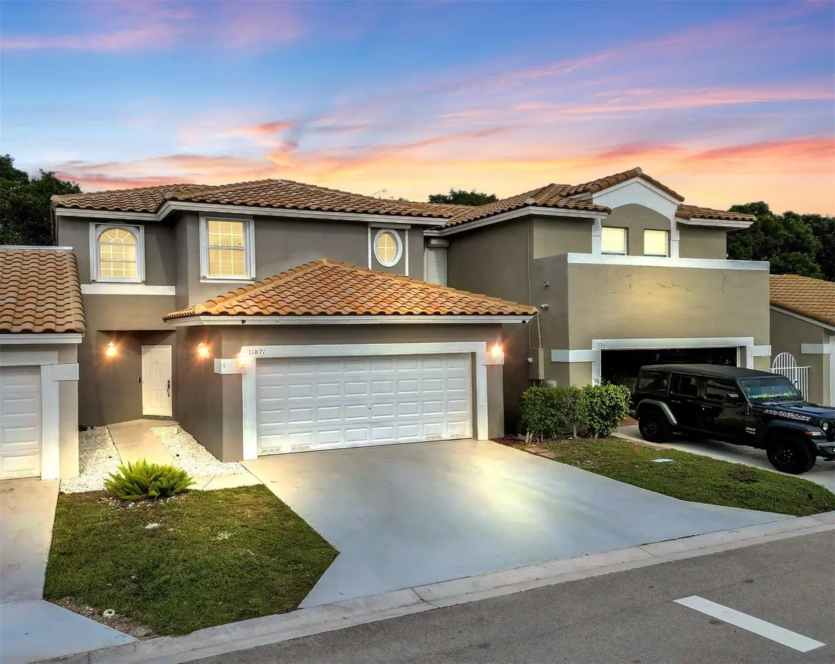 Photo 1 at 11871 NW 57th Street 11871, Coral Springs