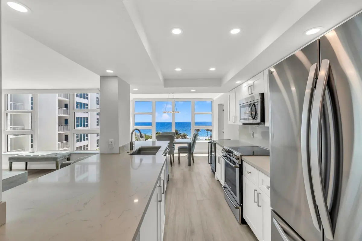 Photo 2 at 1620 S Ocean Boulevard 5m, Lauderdale-By-The-Sea