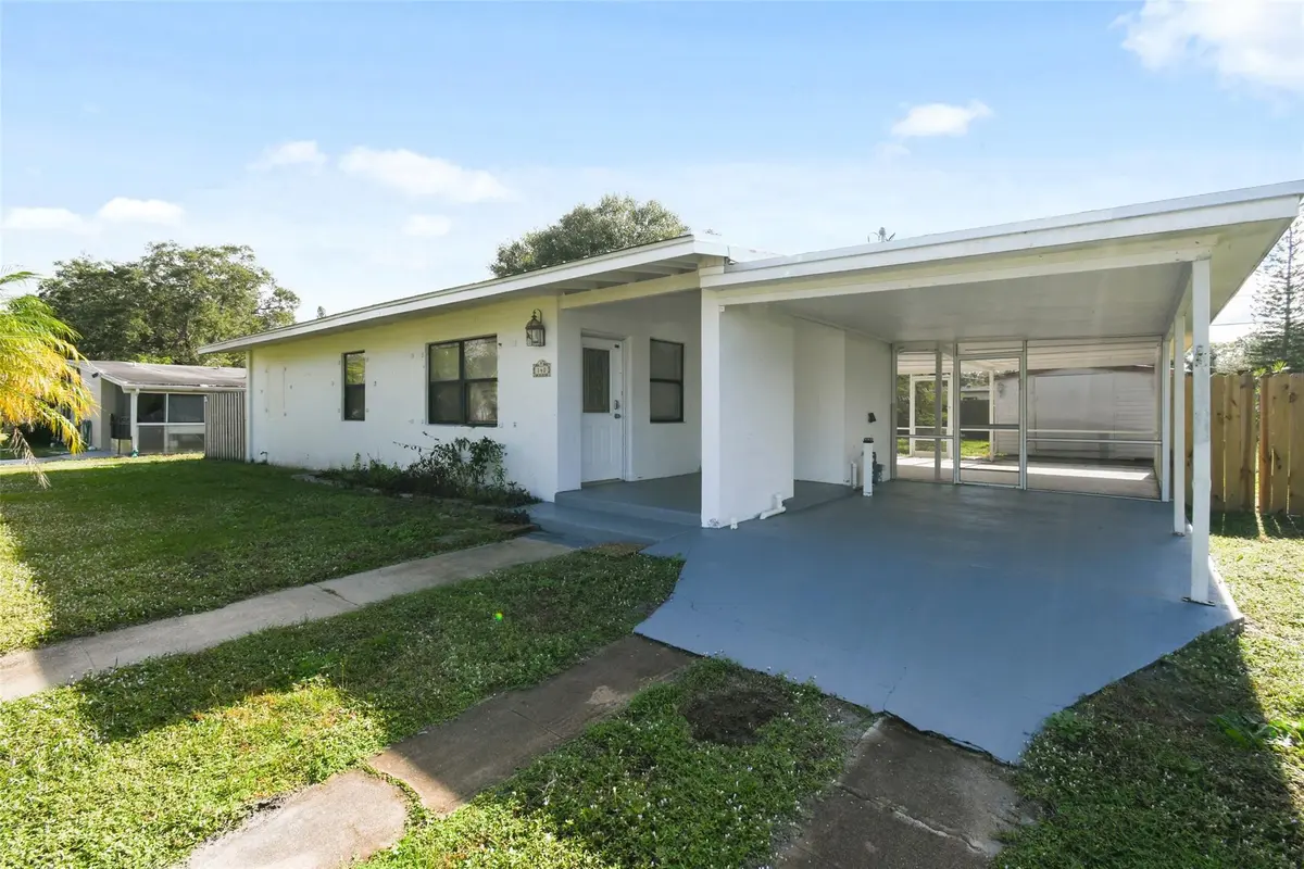 Photo 2 at 140 SE Serenata Court, Port St. Lucie