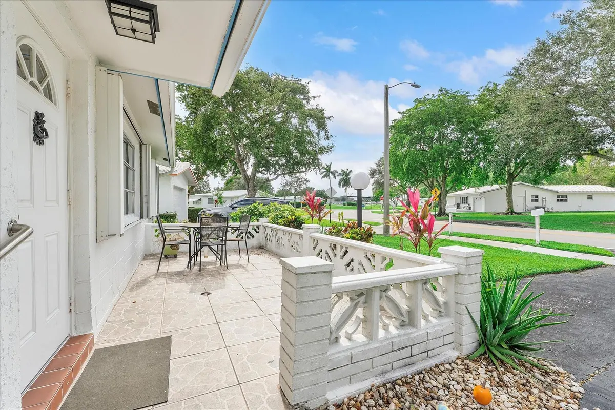 Photo 3 at 1540 NW 85th Avenue, Plantation