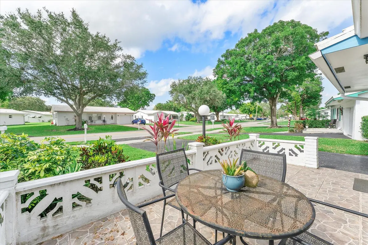 Photo 4 at 1540 NW 85th Avenue, Plantation