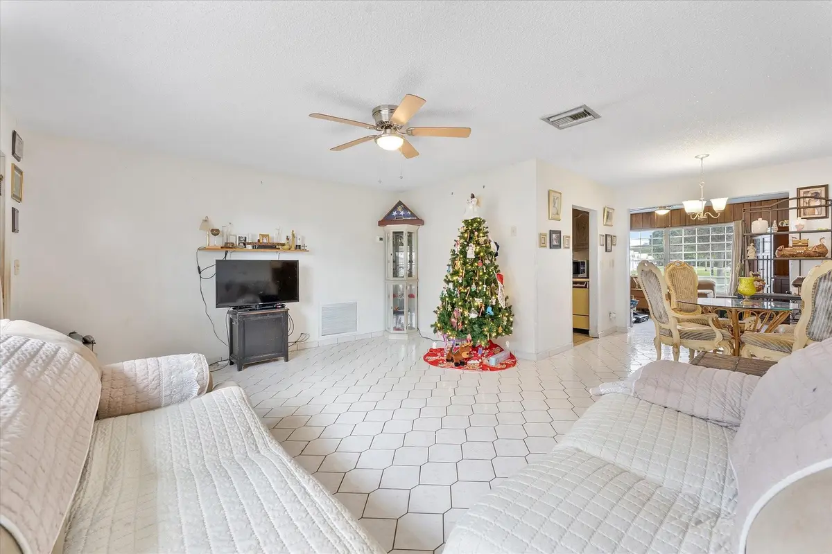 Photo 6 at 1540 NW 85th Avenue, Plantation