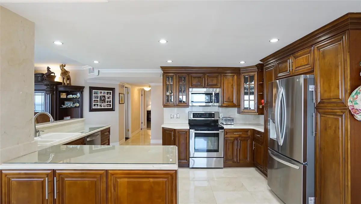Photo 5 at 3410 Galt Ocean Drive 802 N, Fort Lauderdale