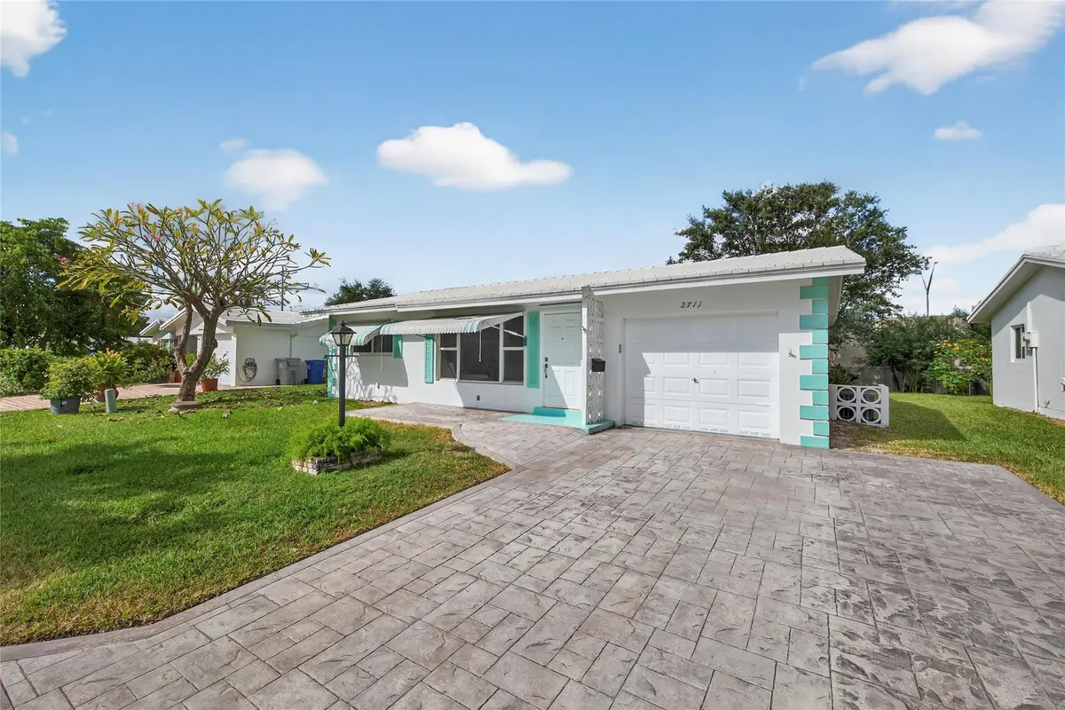 Photo 3 at 2711 NW 4th Avenue, Pompano Beach
