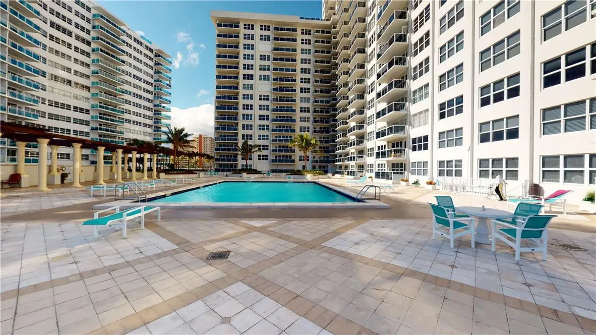 Pool Deck at 3500 Galt Ocean Drive 1902, Fort Lauderdale