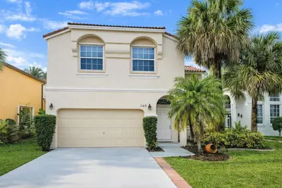 140 NW 151st Avenue, Pembroke Pines – sold