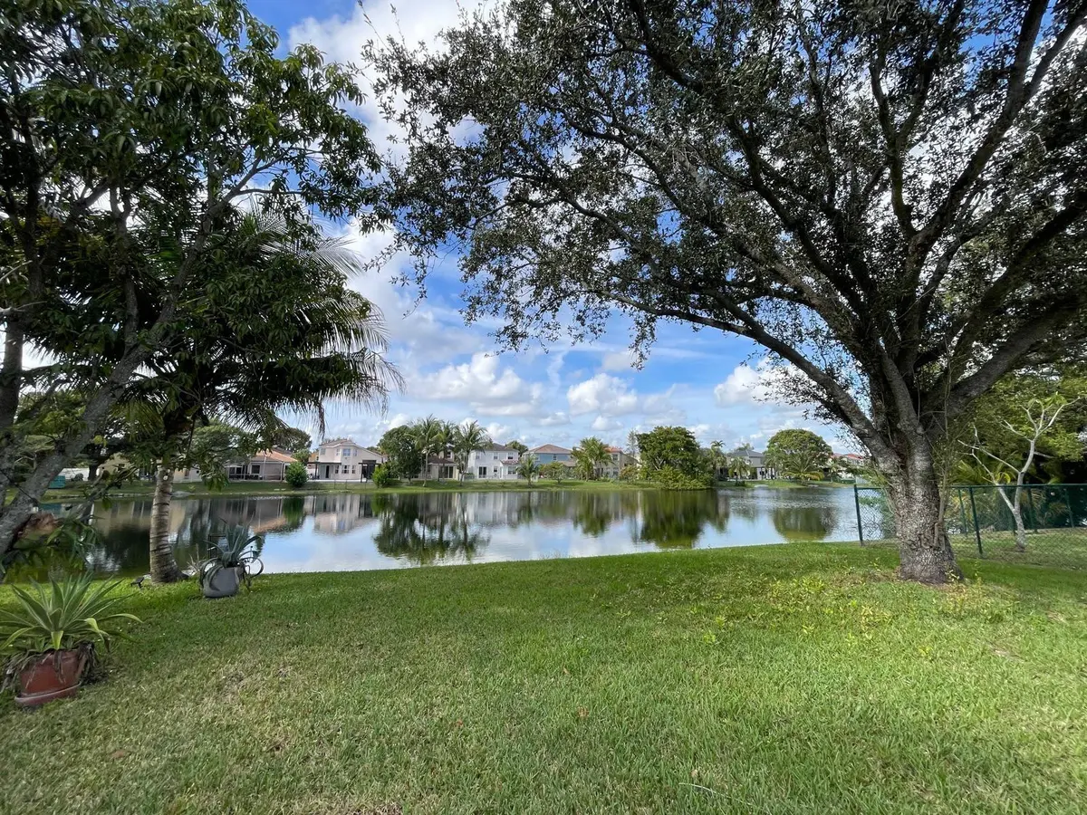 Lakefront Home at 140 NW 151st Avenue, Pembroke Pines