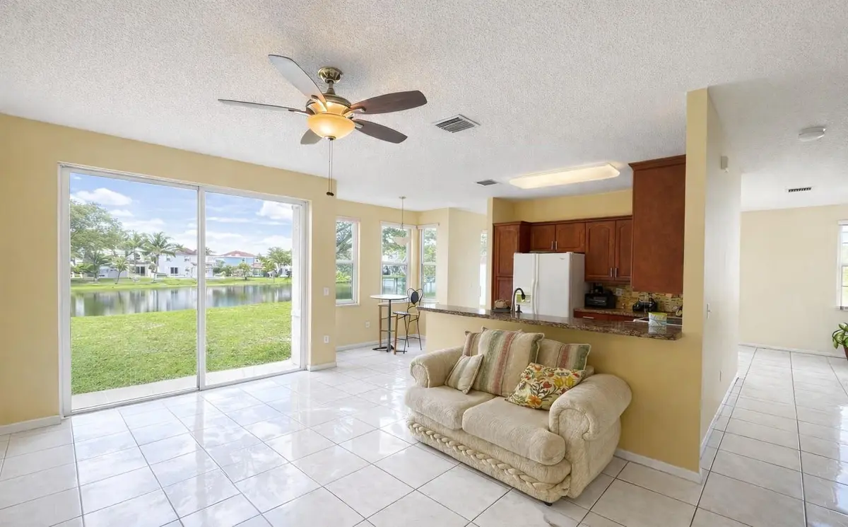 Photo 4 at 140 NW 151st Avenue, Pembroke Pines