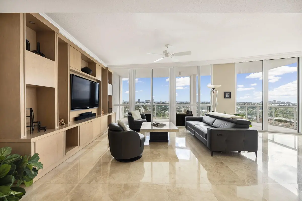 Photo 2 at 111 SE 8th Avenue Ph-1701, Fort Lauderdale