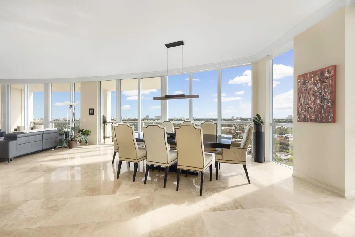 Dining Room at 111 SE 8th Avenue Ph-1701, Fort Lauderdale