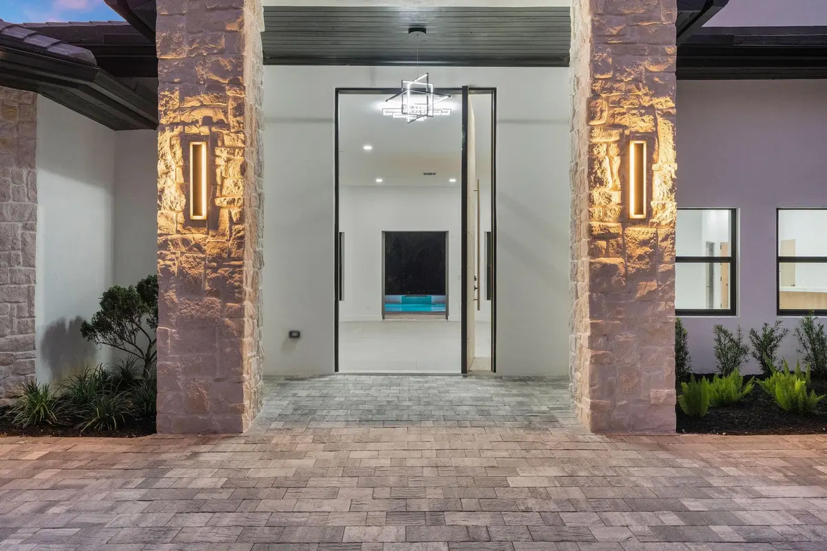 Photo 4 at 6451 Rodeo Drive, Southwest Ranches