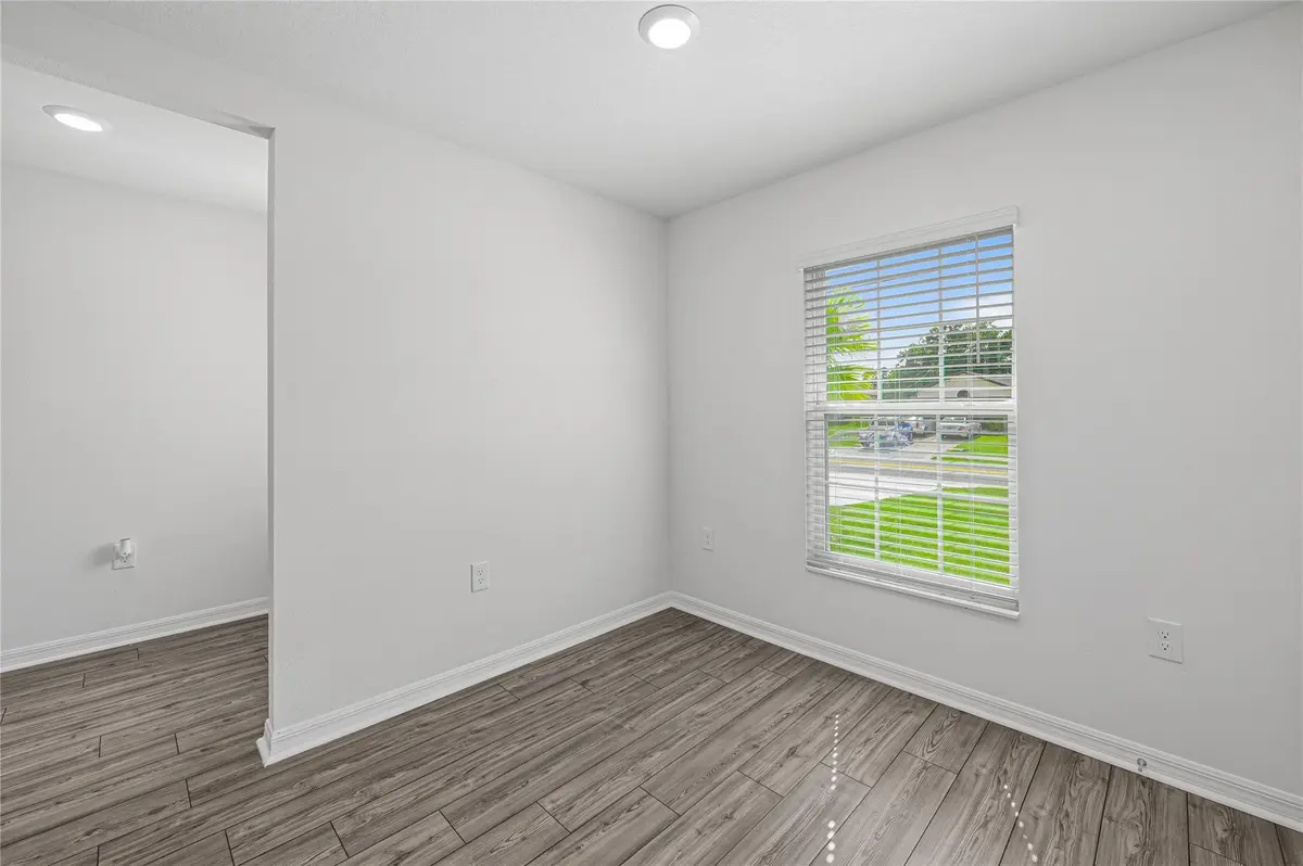 Photo 6 at 8426 104th Court, Vero Beach