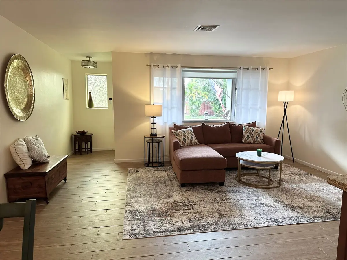 Living Room at 4201 Thomas Street, Hollywood