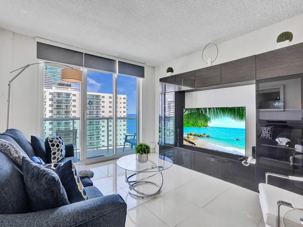 Photo 4 at 3901 S Ocean Drive 12b, Hollywood
