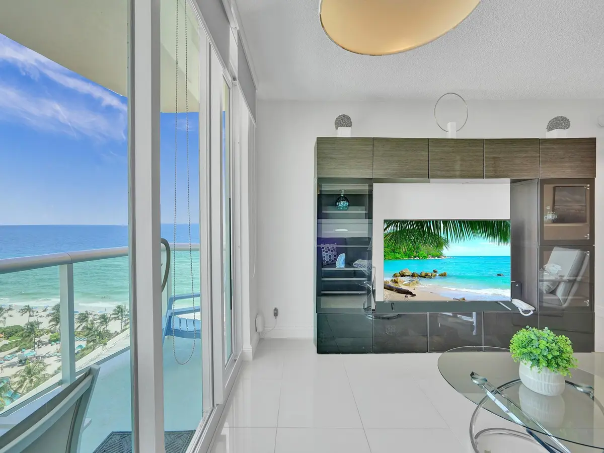 Photo 7 at 3901 S Ocean Drive 12b, Hollywood