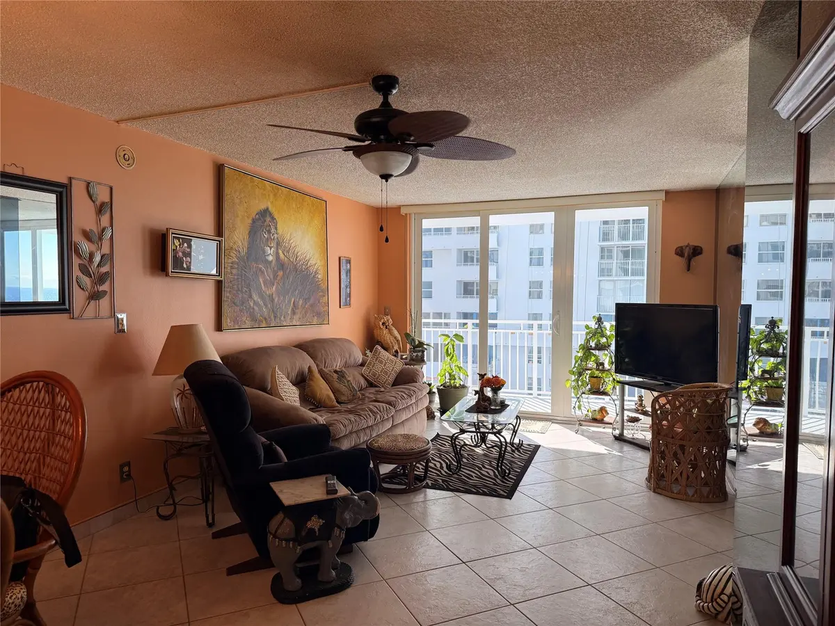 livingroom at 101 Briny Avenue 1006, Pompano Beach