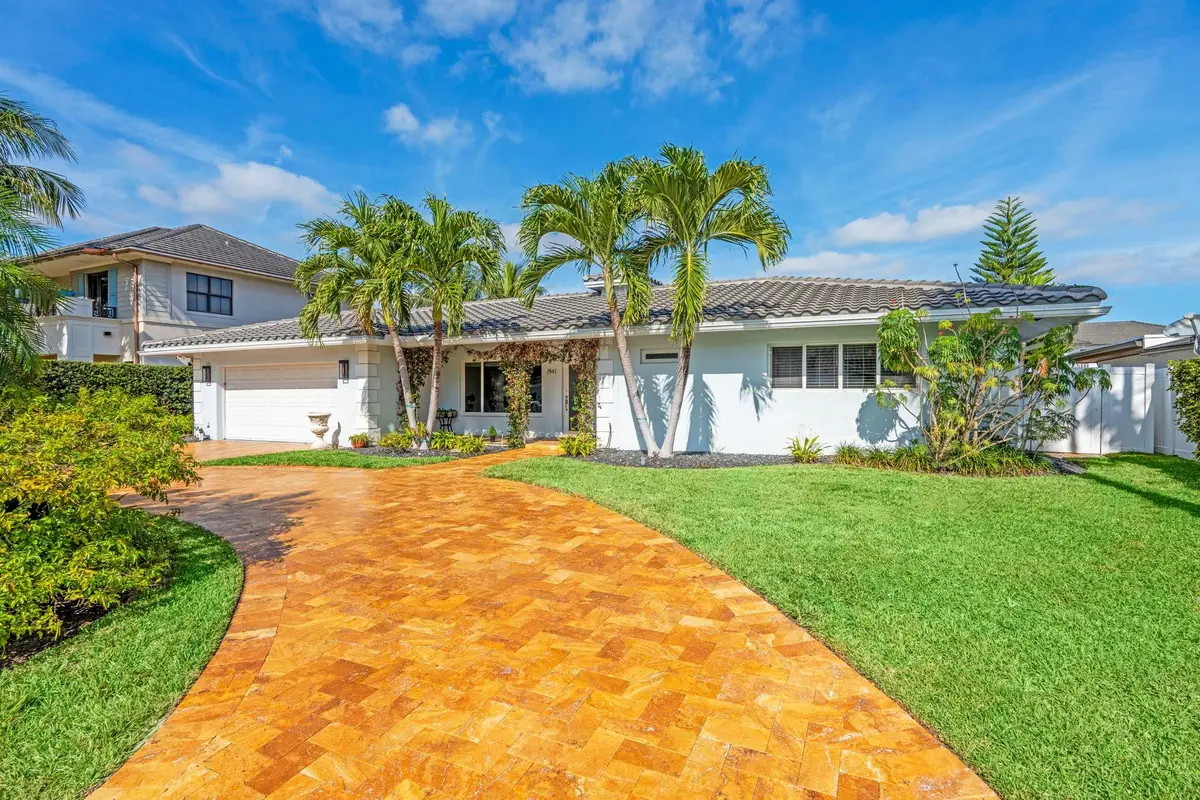 Photo 5 at 1941 Coral Reef Drive, Lauderdale-By-The-Sea