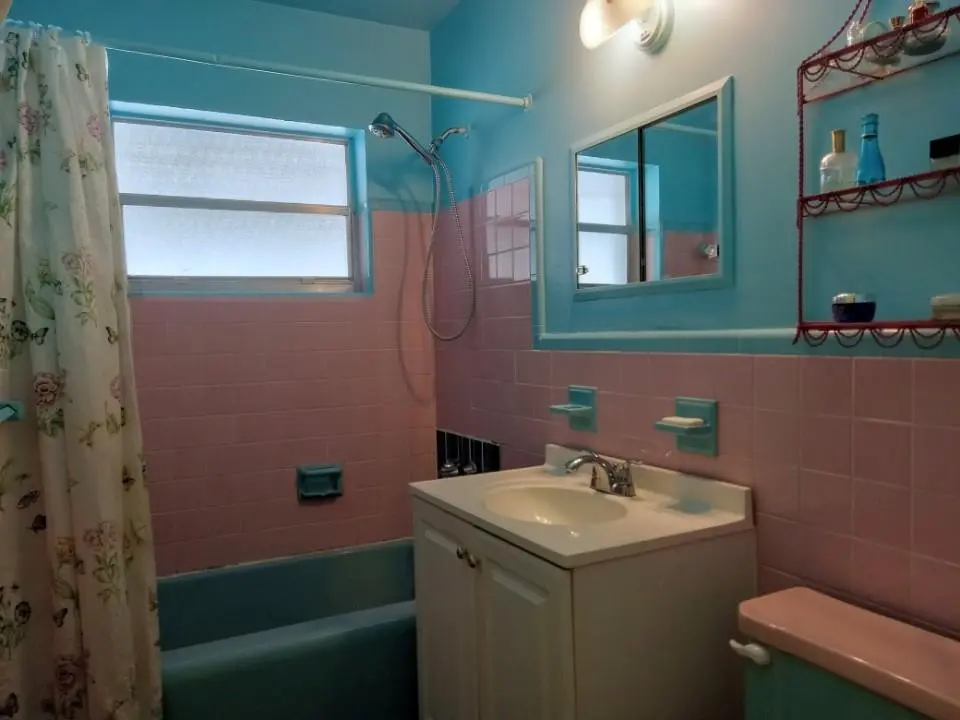 Photo 6 at 136 Greenbrier Drive, Palm Springs