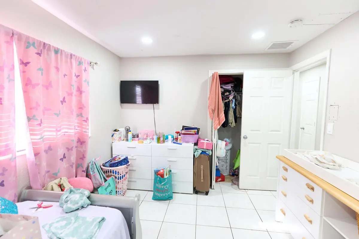 Photo 8 at 6597 Salem Street, North Lauderdale