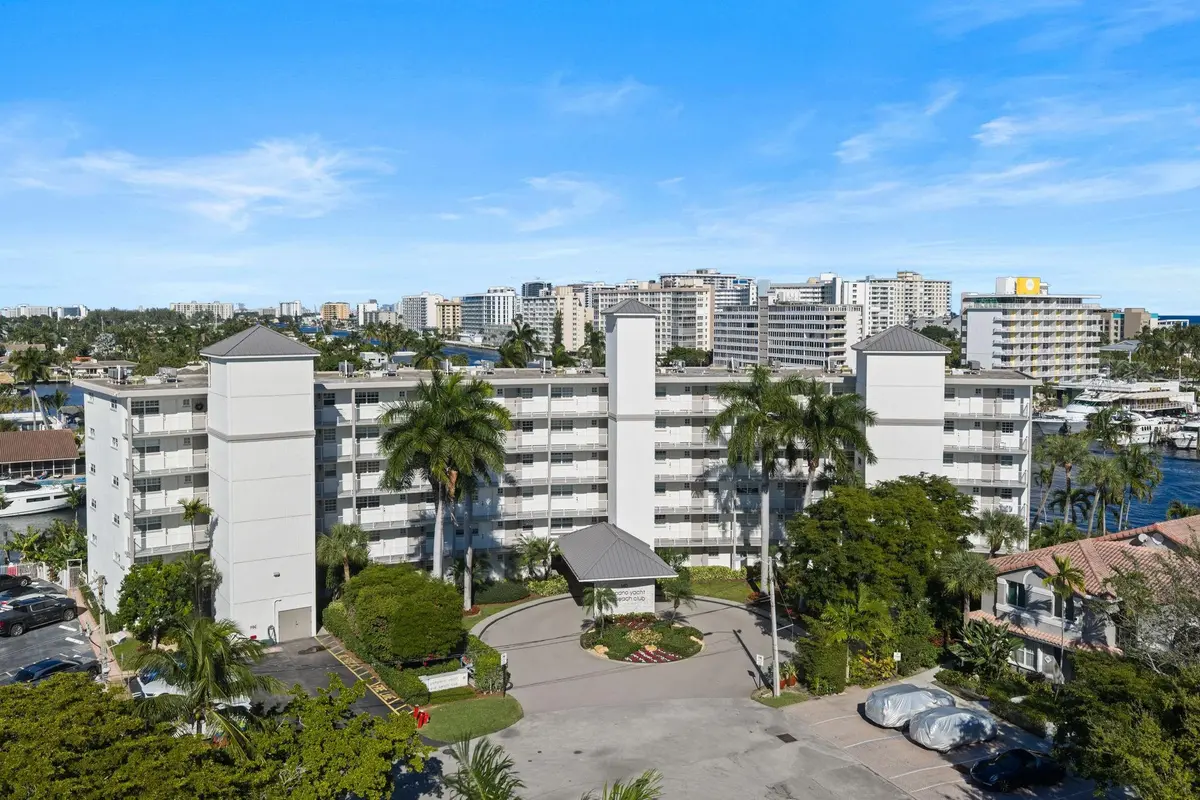 Photo 1 at 140 NE 28th Avenue 406, Pompano Beach