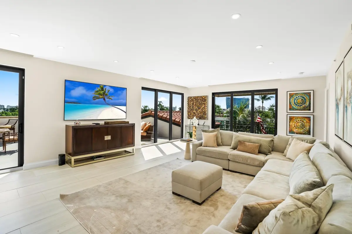 Photo 4 at 1532 SE 12th Street PH-1, Fort Lauderdale