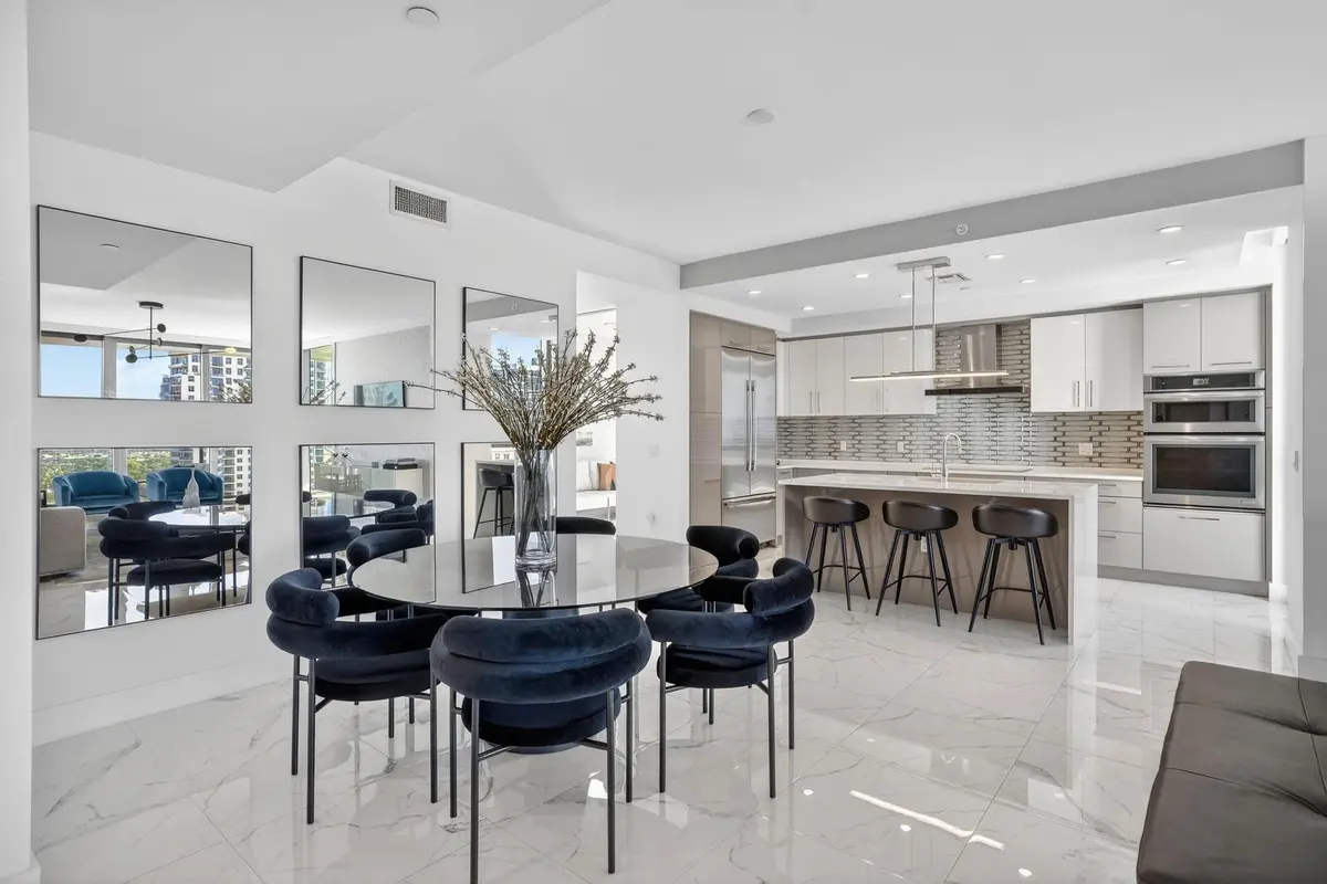 Photo 14 at 100 E Las Olas Boulevard 3004, Fort Lauderdale