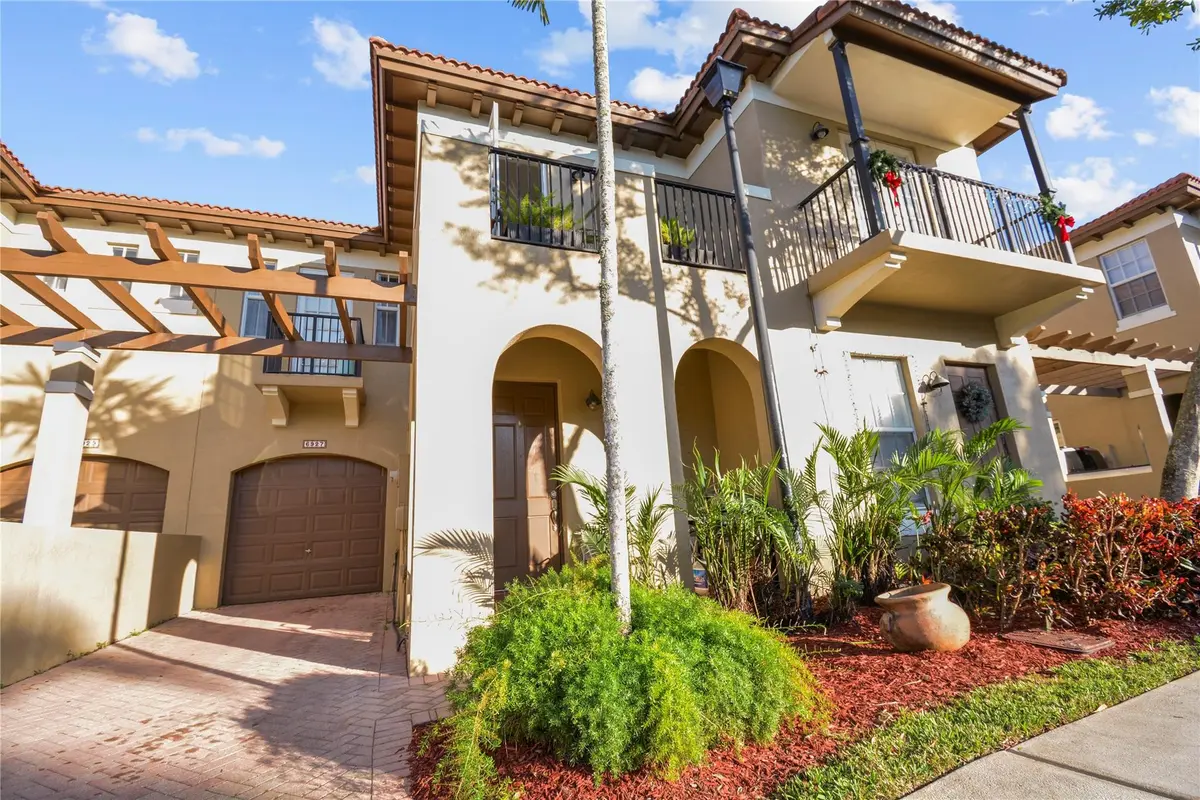 Photo 1 at 6927 Julia Gardens Drive, Coconut Creek