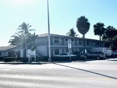 1711 S Cypress Road, Pompano Beach – Apartment for rent