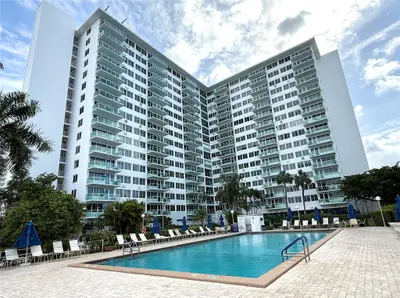 3233 NE 34th Street 1520, Fort Lauderdale – sold