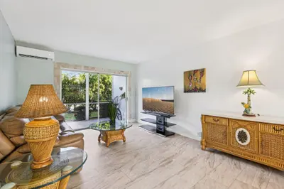 2131 NE 42nd Court 106e, Lighthouse Point – sold