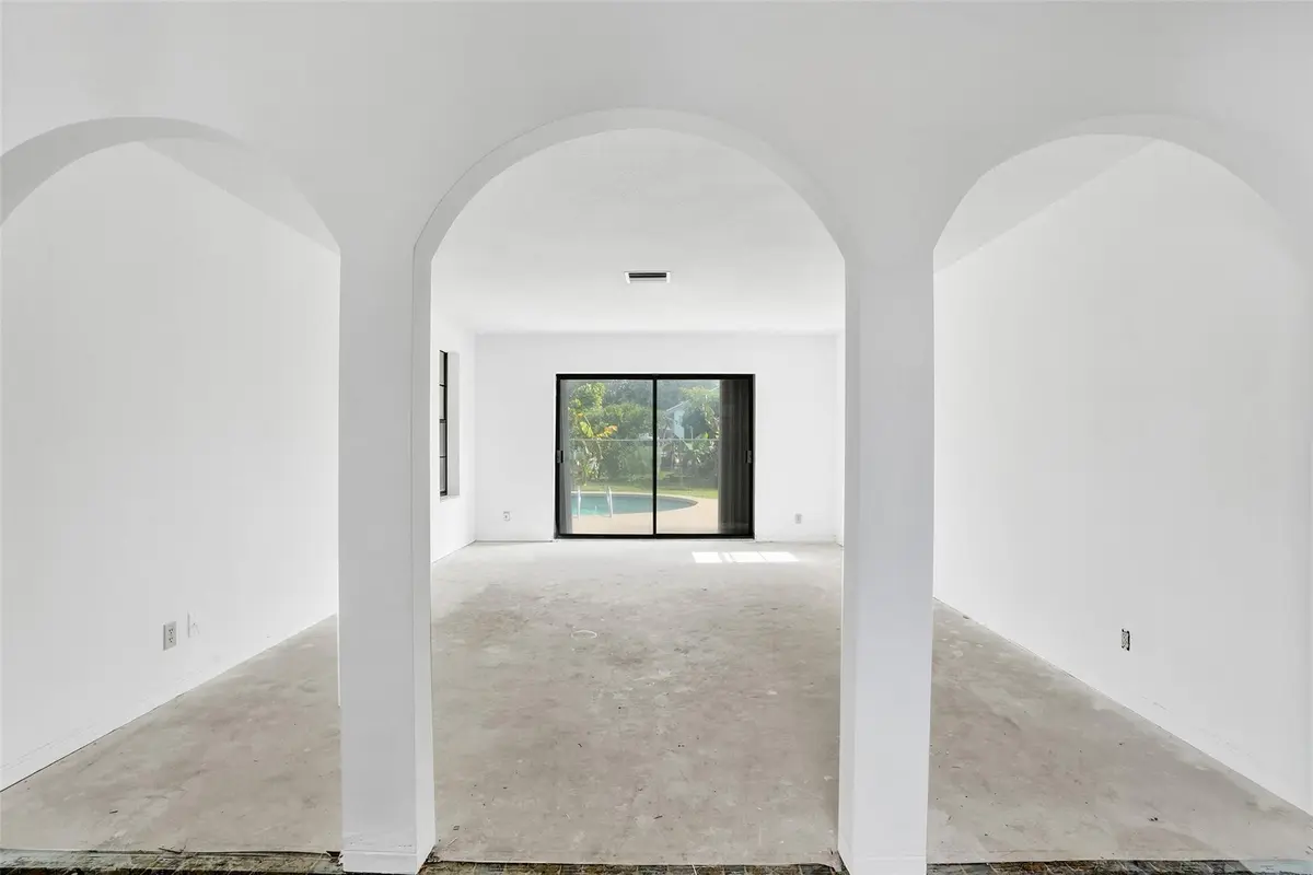 Photo 4 at 65 W Palm Drive, Margate