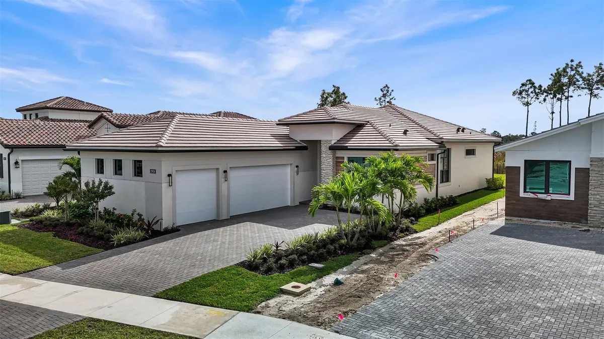 Photo 2 at 13924 Vivant Drive, Palm Beach Gardens
