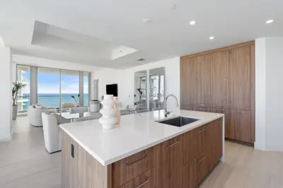 153 N Seabreeze Boulevard 1405-S, Fort Lauderdale – sold