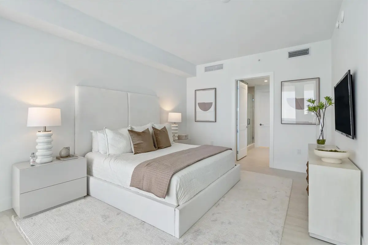 Photo 8 at 153 N Seabreeze Boulevard 1405-S, Fort Lauderdale