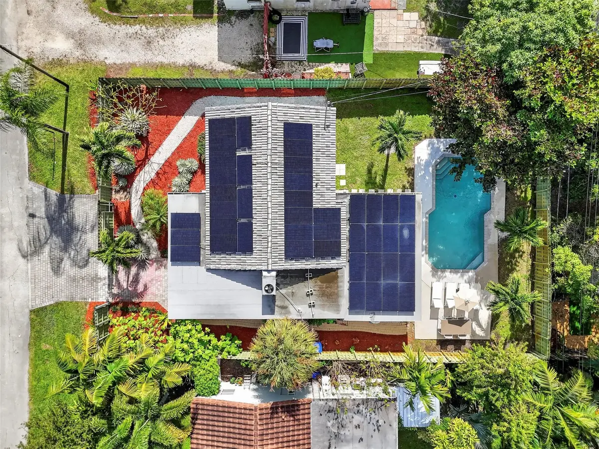 Photo 4 at 1625 NW 2nd Avenue, Fort Lauderdale