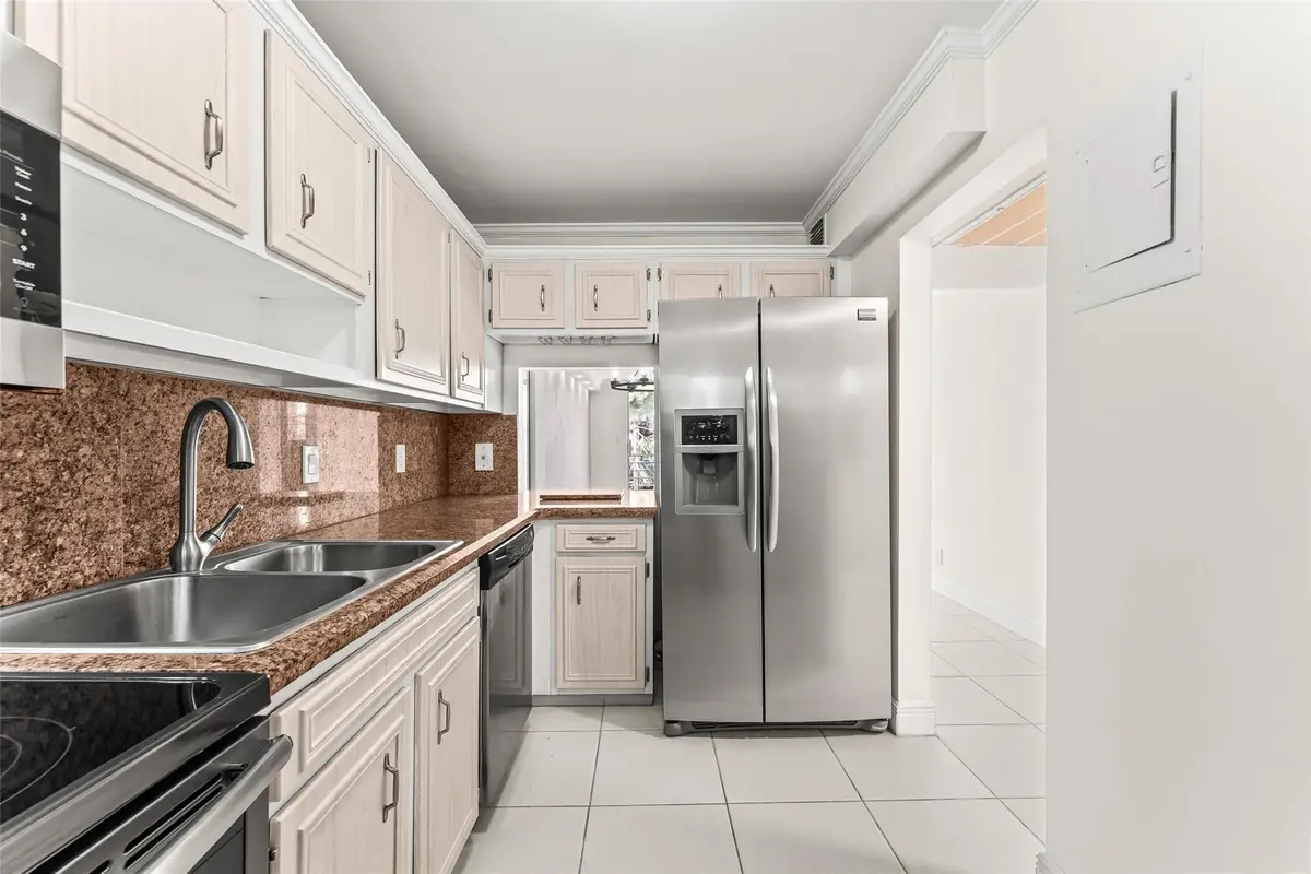 Photo 3 at 4500 N Federal Highway 344e, Lighthouse Point